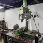 OEM Rus Malı 150x100mm Şanzımanlı Masa Üstü Matkap Tezgahı